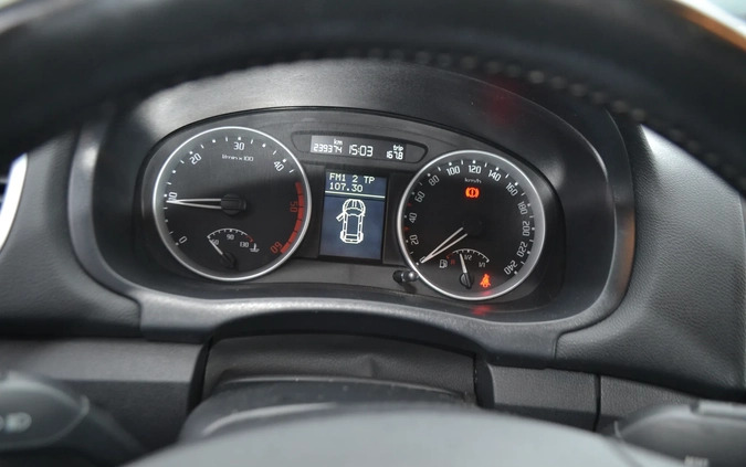 Skoda Fabia cena 12500 przebieg: 239400, rok produkcji 2007 z Czechowice-Dziedzice małe 92